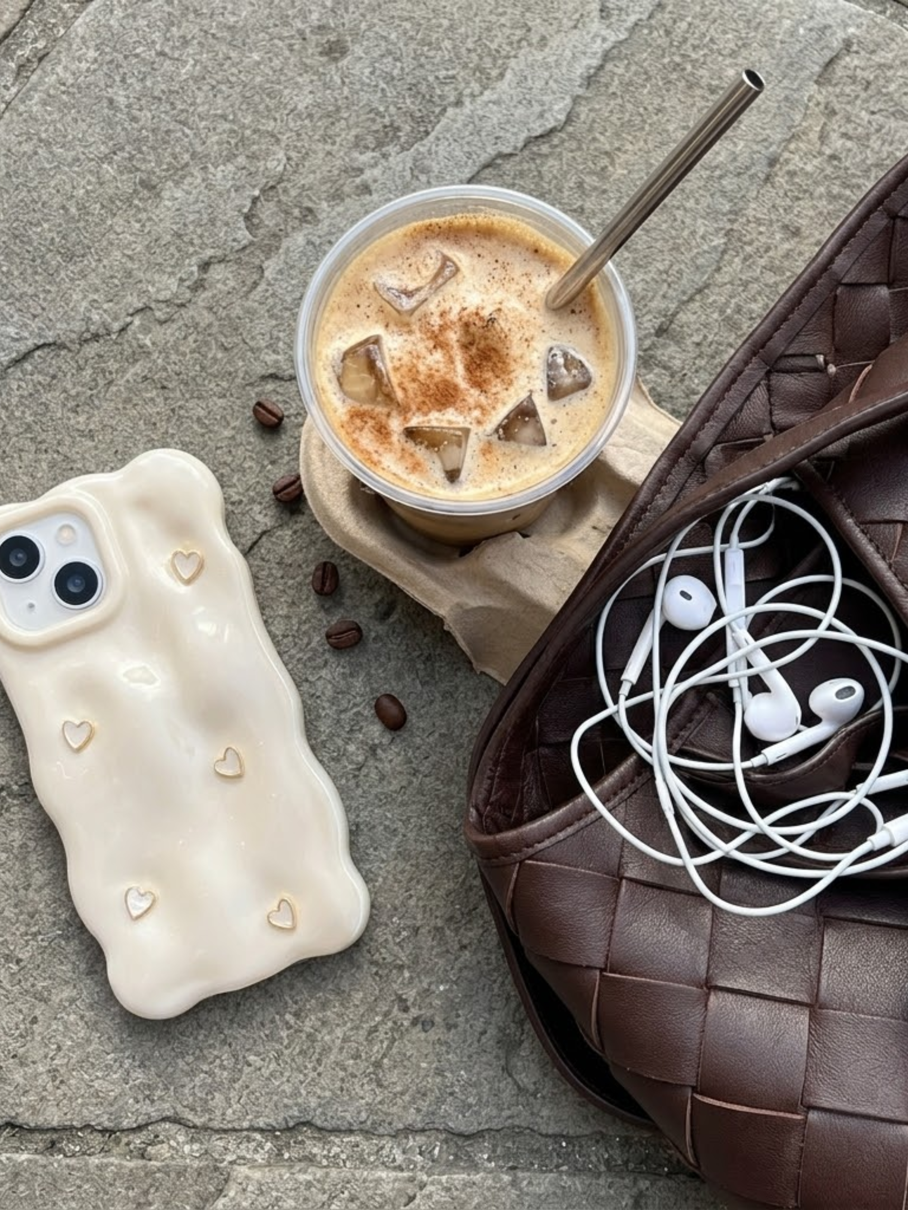 Coque Cœurs Nacrés | Protège votre iPhone en douceur