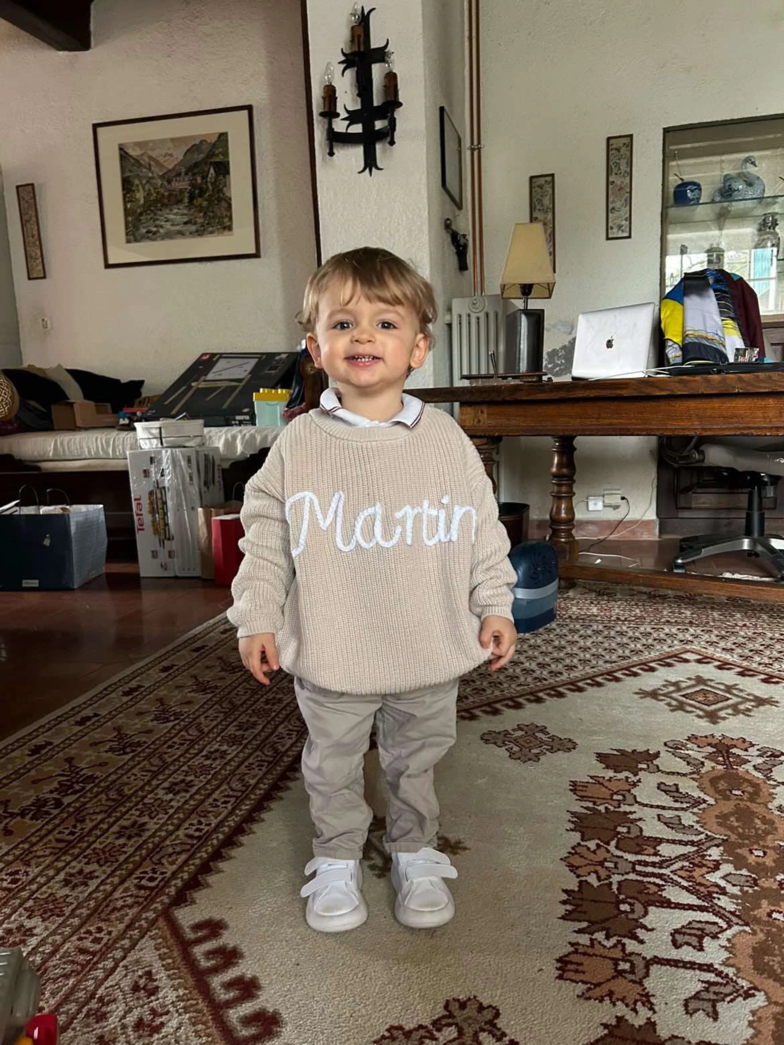 Pull bébé brodé, tricoté main, 100% coton