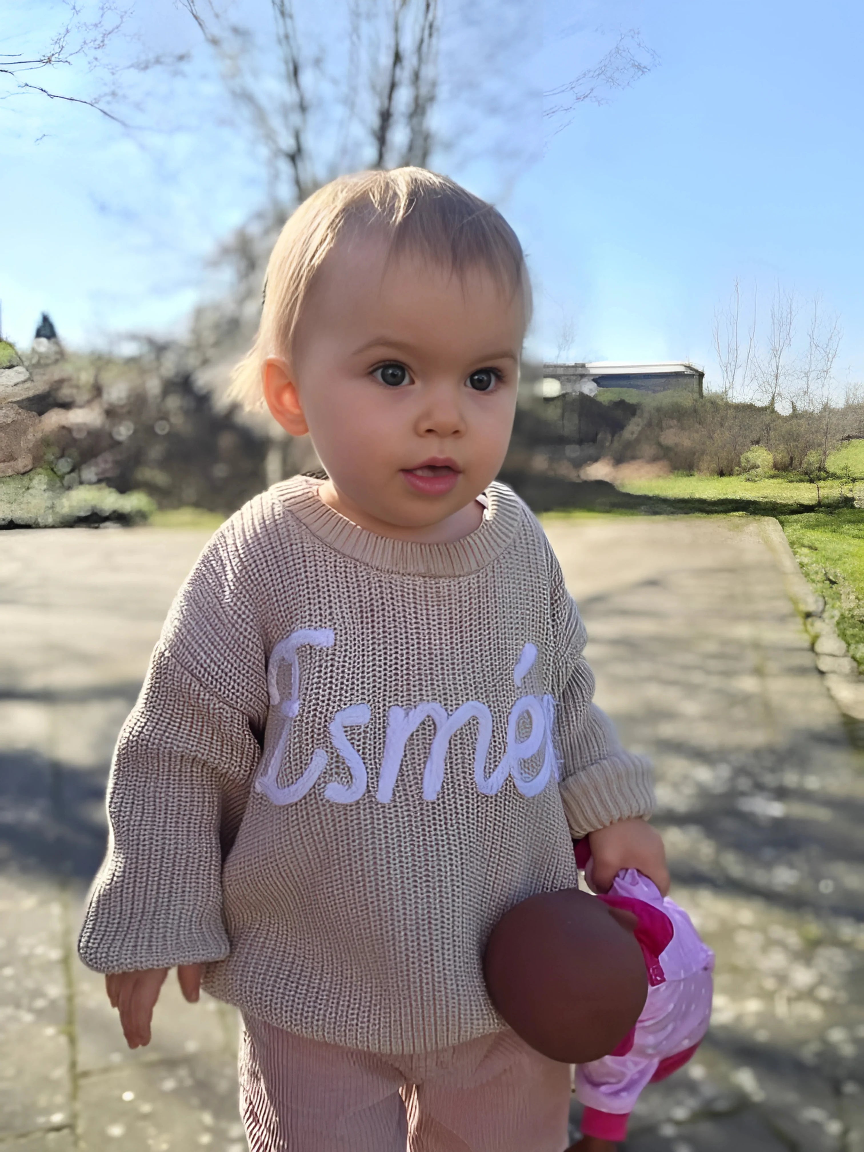 Pull bébé brodé, tricoté main, 100% coton