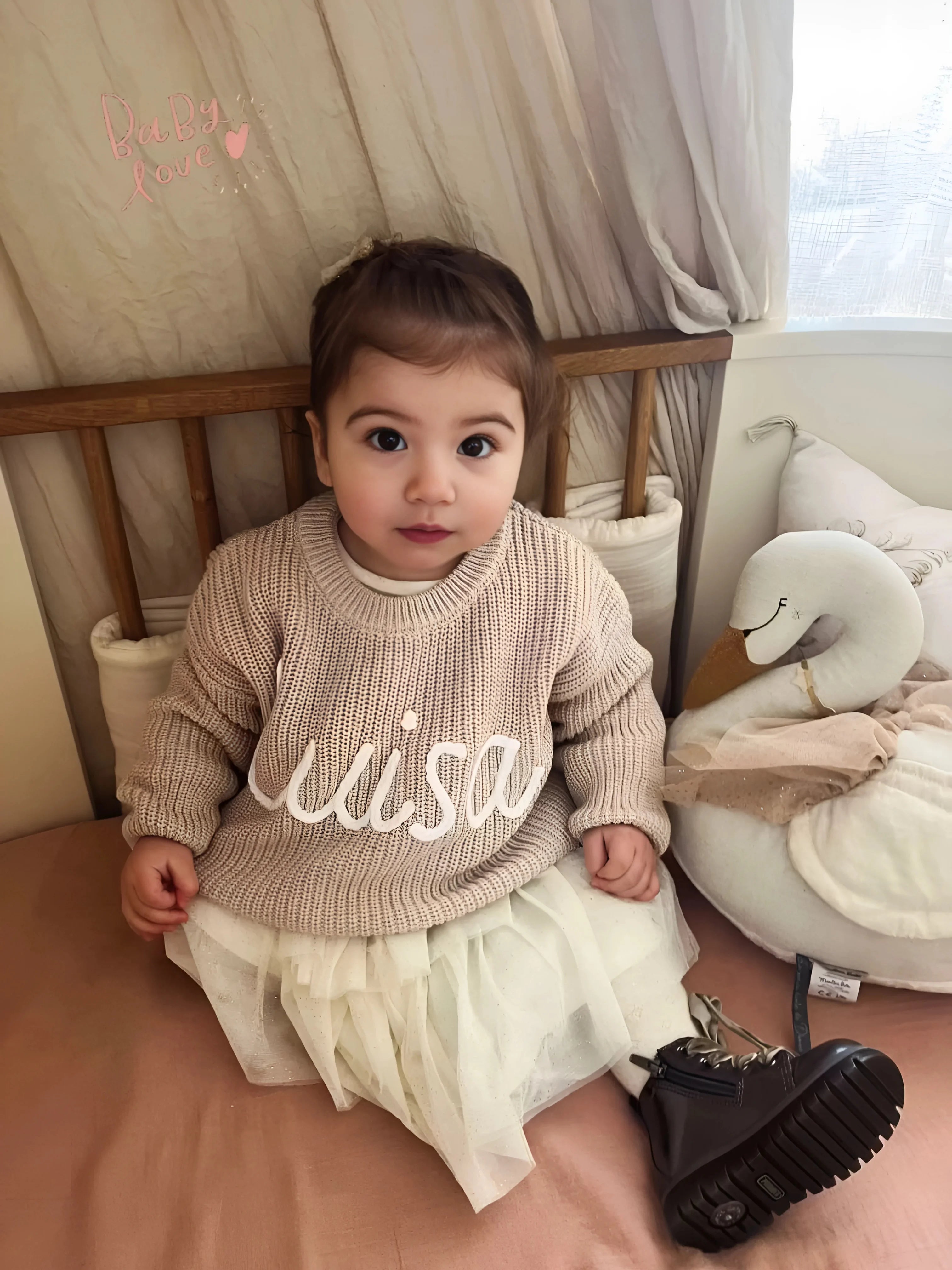 Pull bébé brodé, tricoté main, 100% coton